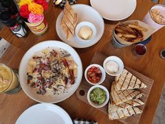 -ROAST coffee & eatery