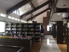 -杨浦区图书馆(长海路街道分馆)