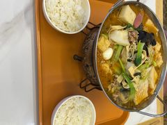 -哆喀美食广场(虎丘婚纱城店)