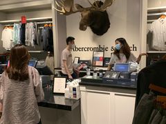 -Abercrombie & Fitch(天环广场店)