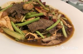 Crunchy Tripe and Duck Intestine with Wheat Bran