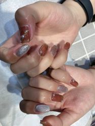 -UGIRL有个美甲