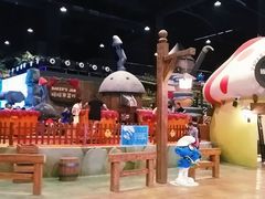 -蓝精灵乐园·世茂精灵之城主题乐园