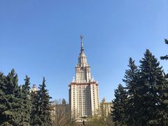 -莫斯科大学