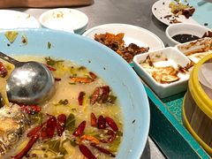 -姚姚酸菜鱼·金戈戈香港豉油鸡(喜荟城联名店)