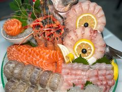 金雕鱼濑尿虾三文鱼鳌虾刺身拼盘-嘉升大排档(番禺总店)