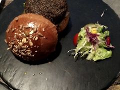 -HIGH FIVE哈福手工汉堡(桂林路店)