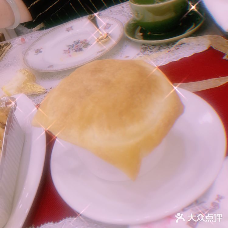 打算回家囤一箱，每个房间都有一个大的八音盒