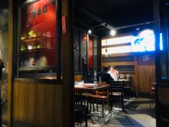 大堂-辣尚瘾·烤鱼·新川菜(交大直营店)