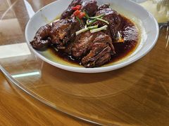 -芦茨金富饭庄·25年老字号·专做稻草鸡