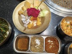 -韩烧牛中牛·甄选黑牛烤肉(黑金店)