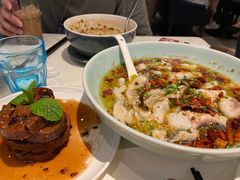 -港丽餐厅(高德置地店)