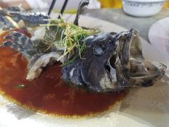 -四川小胡子海鲜(丁村万人海鲜广场店)