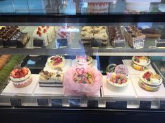 -Dough&Joe团憩(瑞虹天地月亮湾店)