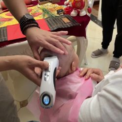 -小博士专业婴儿理发