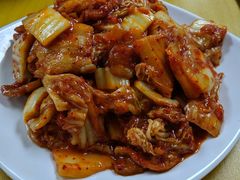 辣白菜炒五花肉-屋里家延边朝鲜族冷面(南园店)