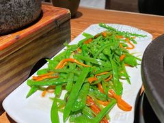 五彩花菇荷兰豆-云海肴·汽锅鸡·云南菜(高德置地店)