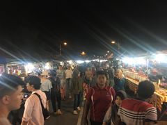 -瓜镇夜市