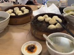 -佬钱湾仔(衣裳街店)