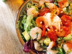 虾仁牛油果沙拉-RAC BAR(安福路店)