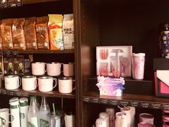 零售区-星巴克(武汉协和医院店)