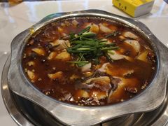 -乡土特色.冷锅鱼.牦牛肉汤锅