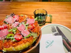 -Dragon Pizza•圆脸龙披萨·牛排餐厅