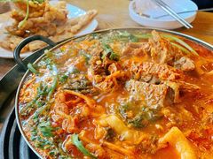 -喇喇排骨火锅·传统韩式脊骨汤(望京西园总店)
