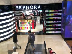 -米莱欧百货(吉利店)