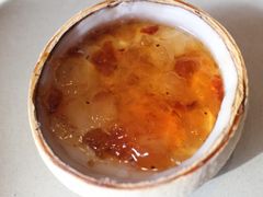 椰皇炖桃胶-临江宴(陆家嘴店)