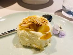 老上海核桃冰糕-屋里厢上海菜馆