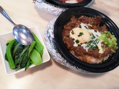 窝蛋牛肉饭-阿宝煲仔饭(东方花园店)