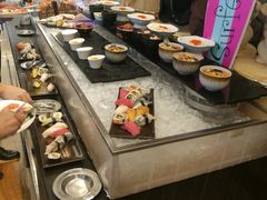 -圣丰索菲特·2 On 988 Café 自助餐厅