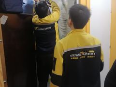 -安东易迷你仓自助寄存仓库(淞虹路店)