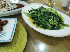 油麦菜-同学酒楼(湖大琴园店)