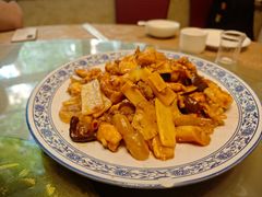 -金牌餐厅·天津菜·八珍豆腐·老爆三(瓷房子店)