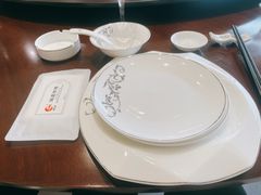 -鸿运酒楼