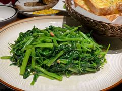 泰式炒空心菜-Local泰莲庭(虹鳟鱼店)