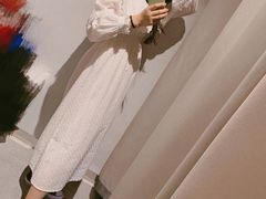 -URBAN REVIVO(七宝领展广场店)