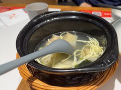 -馋三尺蟹粉小笼(人民广场店)