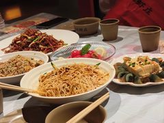 -肥肥虾庄·金牌油焖大虾(杨园滨江时代walk店)