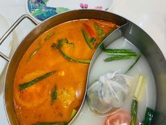 鸳鸯锅底-樾餐厅泰式海鲜火锅(民歌湖店)