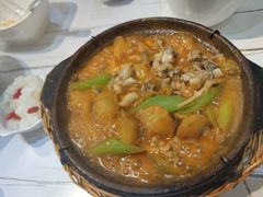 砂锅酸笋牛蛙-丽丽三鲜螺蛳粉(田林路店)
