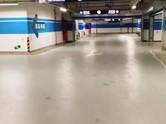 -经纬汇-停车场