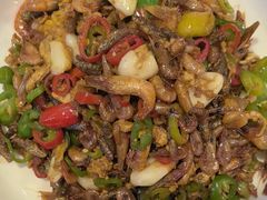 -香山湖渔家大院