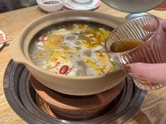 -邹开喜·炭炉鸡煲·海鲜火锅(虹口足球场店)