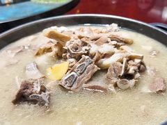 招牌铁锅炖羊肉-羊故事·西北融合菜(华侨城店)
