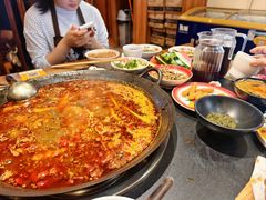 -沸炉重庆老火锅(军事博物馆店)