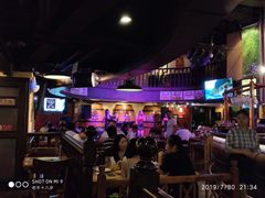 -皇冠自酿啤酒坊(中国红街5号楼店)
