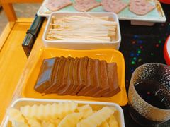 -谭公鱼头·鲜鱼火锅·小龙虾·江湖菜(秀沿路店)